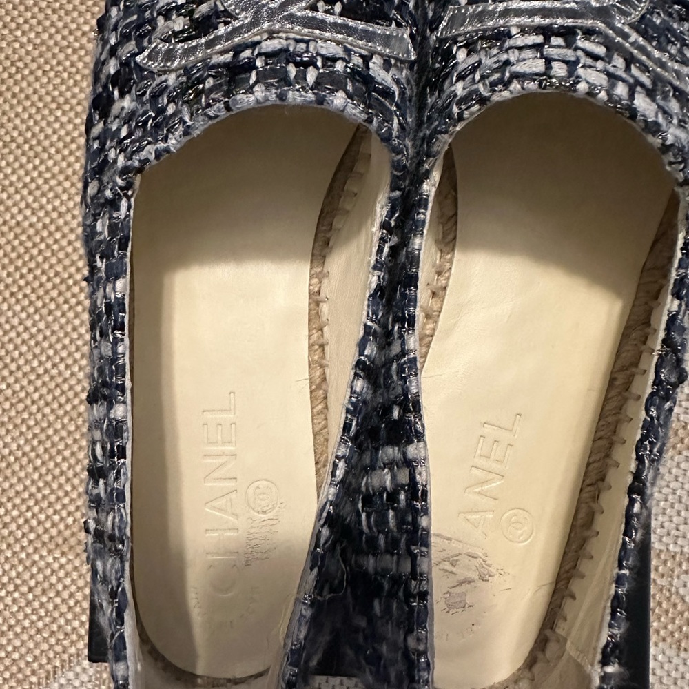 CHANEL Blue and Silver Espadrilles - Picture 4 of 8